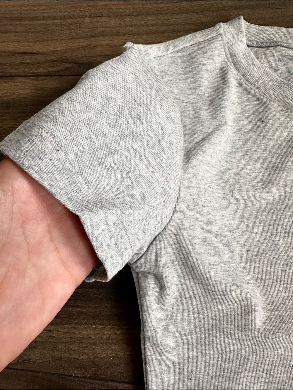 SKIMS Heather Gray Short Sleeve Crew Tee - Picture 5 of 7